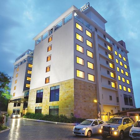 Dimora Hotels And Resorts Thiruvananthapuram Bagian luar foto